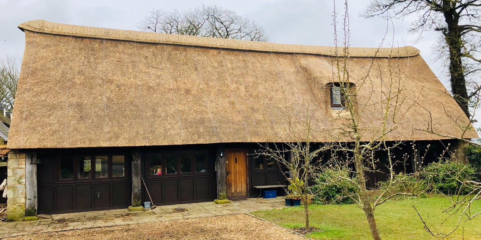 What are thatched roofs made of? Simply Thatch